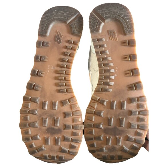 New Balance 574 Womens Size 9B Suede Mesh Gray Orange Sneaker Shoes WL574COR - Picture 9 of 10